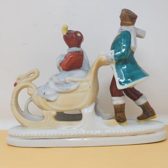 Vintage Paulux Porcelain Figurine Winter Sleigh Scene Hand-Painted Collectible - Picture 4 of 12